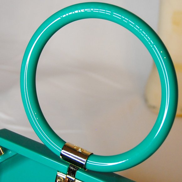 Charlotte Olympia Jade Buckle Knot Clutch Box - Picture 11 of 12